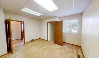 244 Clark St W, Albert Lea, MN 56007