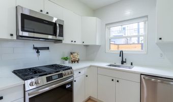 622 MCCLELLAN St, Philadelphia, PA 19148