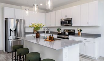 651 N Ironwood Dr 62, Apache Junction, AZ 85120