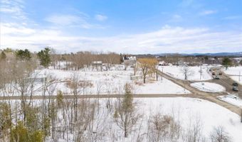 1425 Hammond St, Bangor, ME 04401