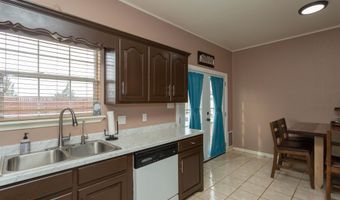 1702 S 21st St, Artesia, NM 88210