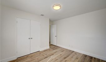 3504 Pioneer Cir, Las Vegas, NV 89107