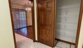 1206 Sugar Pine Dr, Anderson, IN 46012