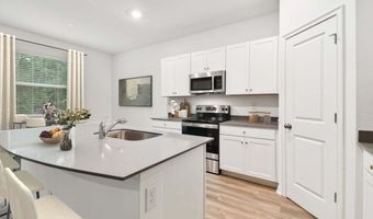 46530 Avery Ln, Bennett, CO 80102