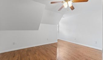 3054 Hawthorne St, Athens, TN 37303