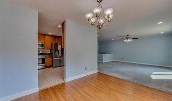 292 Brightfield Dr, Ballwin, MO 63021