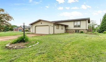 2718 Bryden, Alton, IL 62002