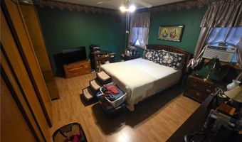 95 Angell Ave, North Providence, RI 02911