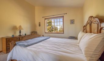 43942 Rainbow Ln, Angelus Oaks, CA 92305
