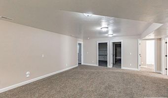 1810 S Bobwhite Dr, Ammon, ID 83401