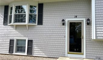 14 Davisville Ln, Narragansett, RI 02882