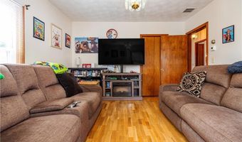 117 Orchard St, East Providence, RI 02914