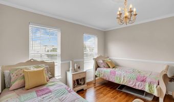 29 Tupelo Rd, Bayville, NJ 08721