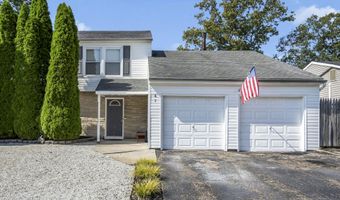 2 Lee Ct, Barnegat, NJ 08005