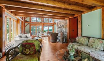 94 S Shore Rd, Burrillville, RI 02859