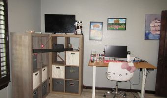27 W Compress Rd, Artesia, NM 88210