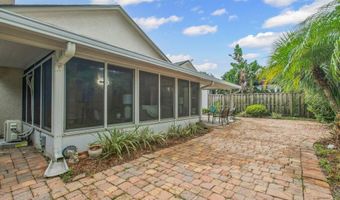 1554 LINKSIDE Dr, Atlantic Beach, FL 32233