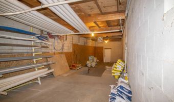 105 E. 2nd St, Alcester, SD 57001