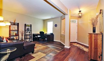 46 Rockland St, Barnegat, NJ 08005