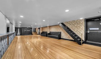518 CHARLES N, Baltimore, MD 21201