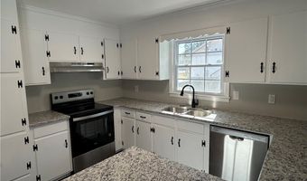 403 Oak Dr, Belton, SC 29627