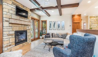 505 N Pasque Flower Trl, Brandon, SD 57005