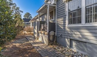 844 GLEN Dr, Bethany Beach, DE 19930