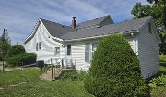 18916 166th St, Basehor, KS 66007
