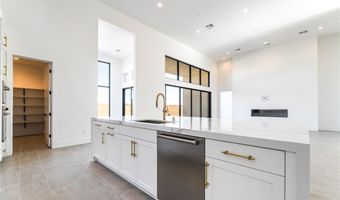 10904 Vista Altura Ave, Las Vegas, NV 89135