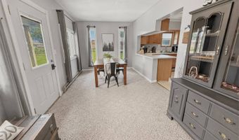 937 S 8th St, Albion, NE 68620