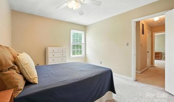 11100 Painted Tree Rd, Charlotte, NC 28226