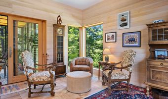 78 Youngs Mountain Rd, Bar Harbor, ME 04609