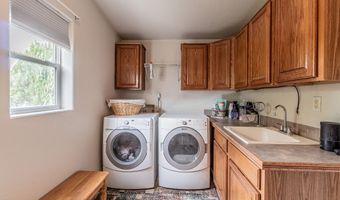 7102 US 64, Blanco, NM 87412