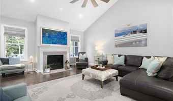 449 Sylvan Ct, North Kingstown, RI 02874
