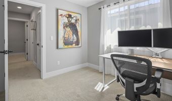 12435 SW SILVERTIP St, Beaverton, OR 97007