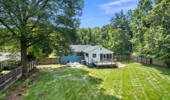 9026 MCNAIR Dr, Alexandria, VA 22309