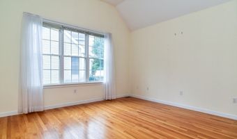 12 Braeburn Ln 12, Ashland, MA 01721