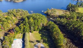 177 Carolina Way, Arapahoe, NC 28510