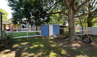 904 N Academy St, Ahoskie, NC 27910