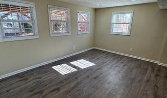 8001 HAMMOND St, Alexandria, VA 22309