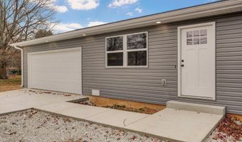 501 E Prairie Ln, Ash Grove, MO 65604