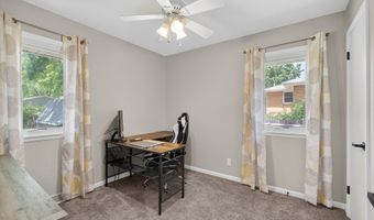 808 Tyler St, Polk City, IA 50226