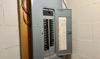 513 Walnut St, Alma, MI 48801