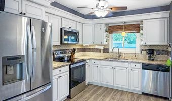 13994 Holyoke Ct, Apple Valley, MN 55124