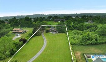 668 Indian Ave, Middletown, RI 02842