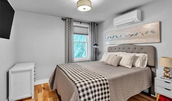 1 Fried Ave, Bristol, RI 02809