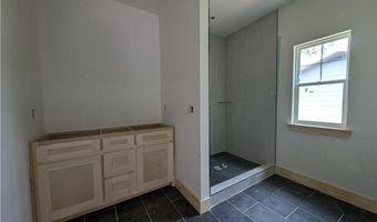 3 Ulverston Dr, Bella Vista, AR 72714