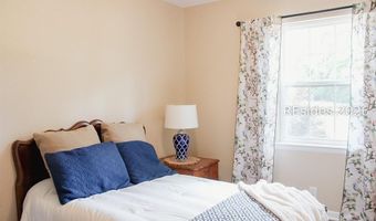1504 Quarter Horse Rd, Beaufort, SC 29906