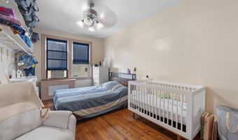 13 W 27TH St 2, Bayonne, NJ 07002