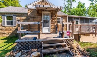 3007 E Waterloo Rd, Akron, OH 44312